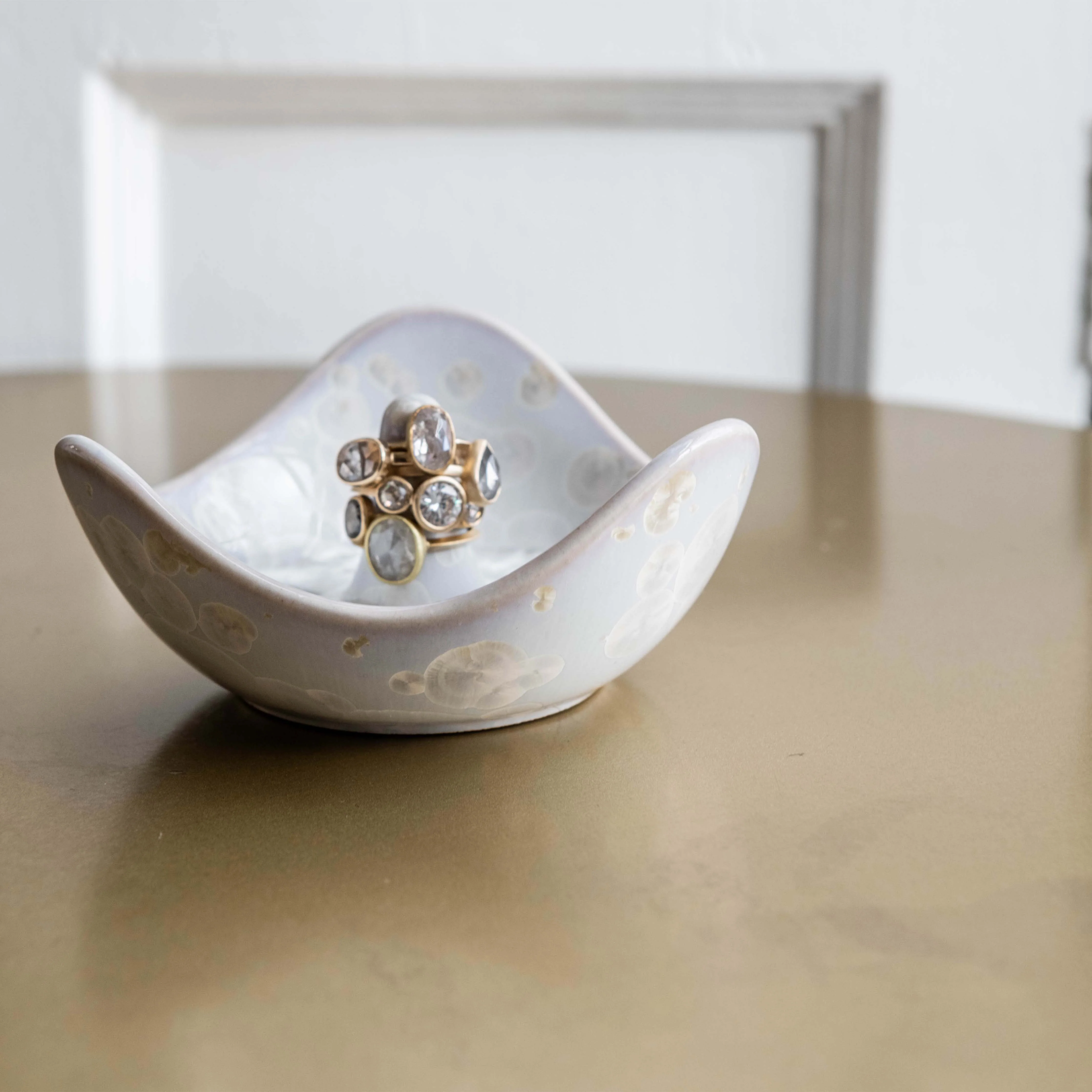 Crystalline Ring Holder in Gift Box - Image 3