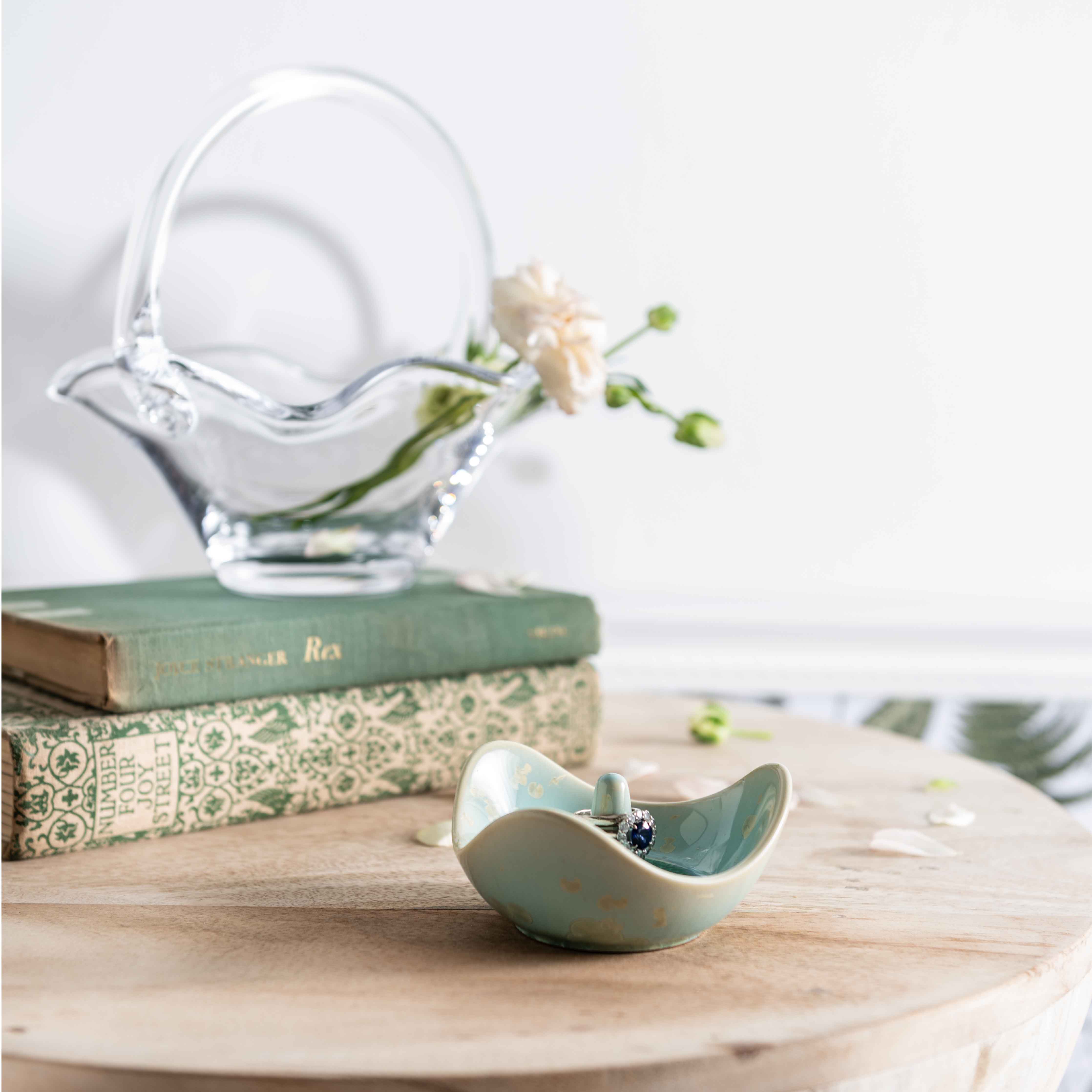 Crystalline Ring Holder in Gift Box - Image 4