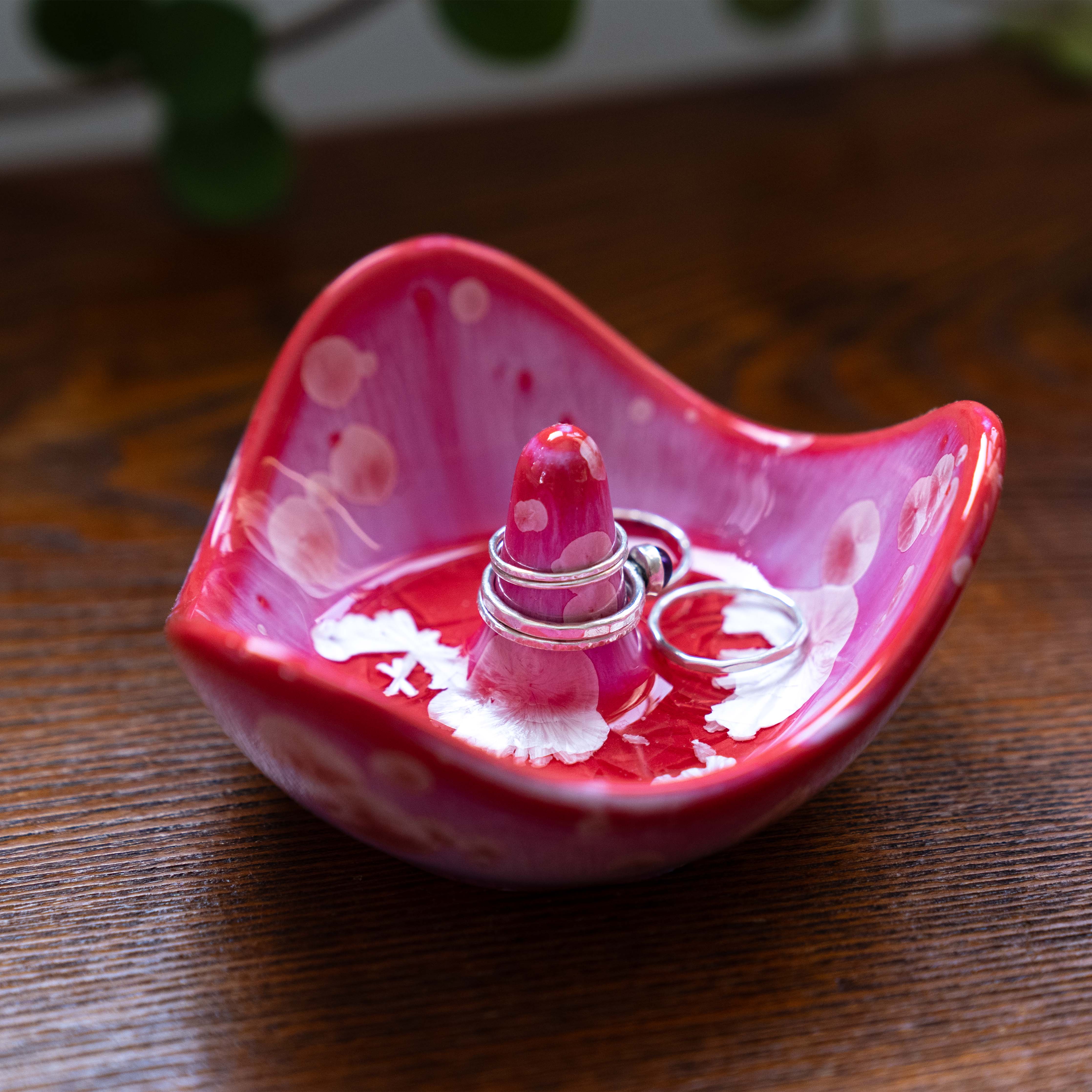 Crystalline Ring Holder in Gift Box - Image 9
