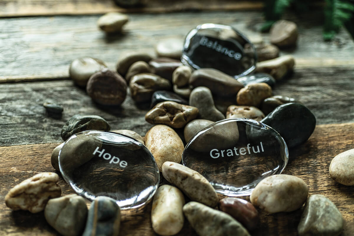 LoveYourBrain Intention Stone — GRATEFUL - Image 4
