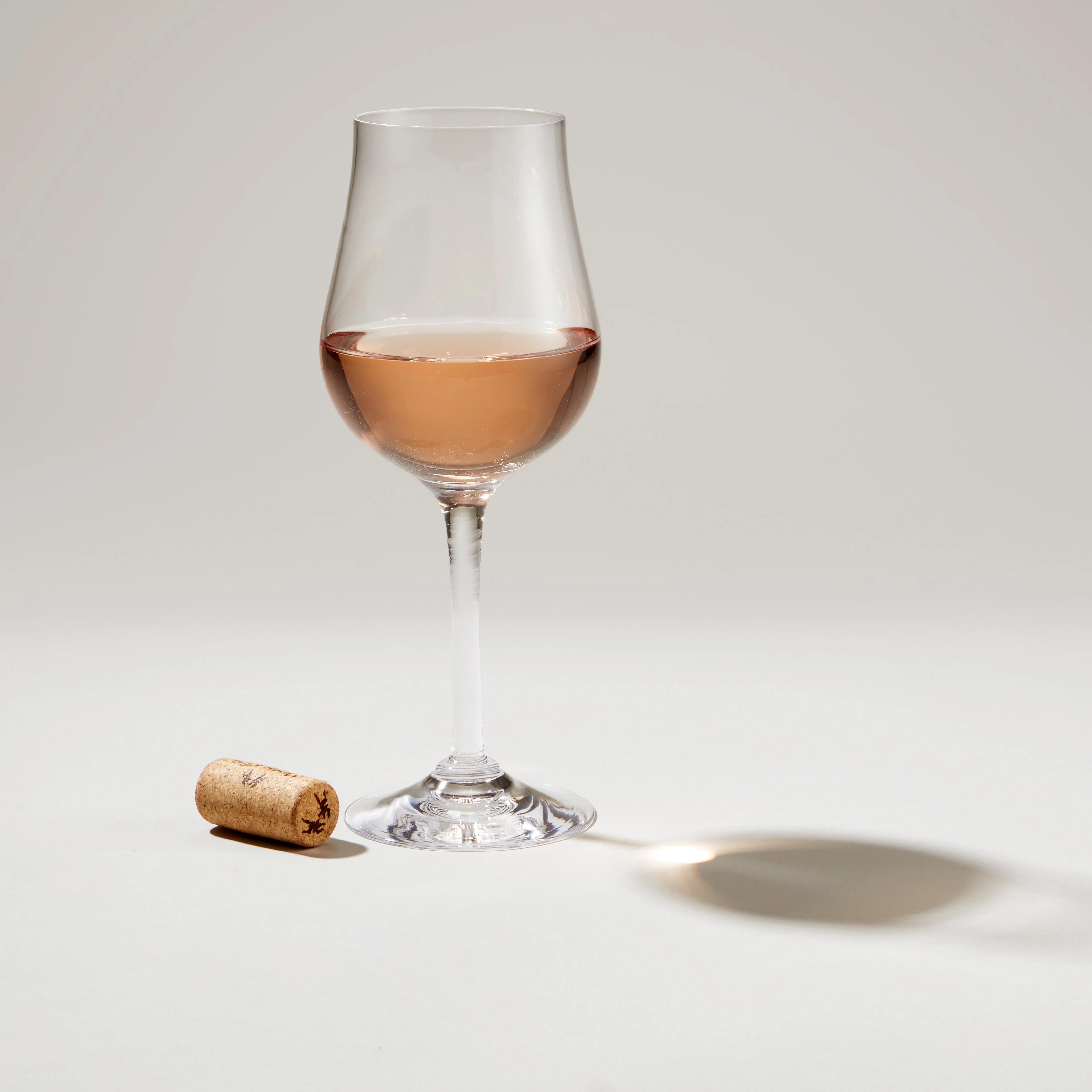 Vintner Tulip Wine - Image 2