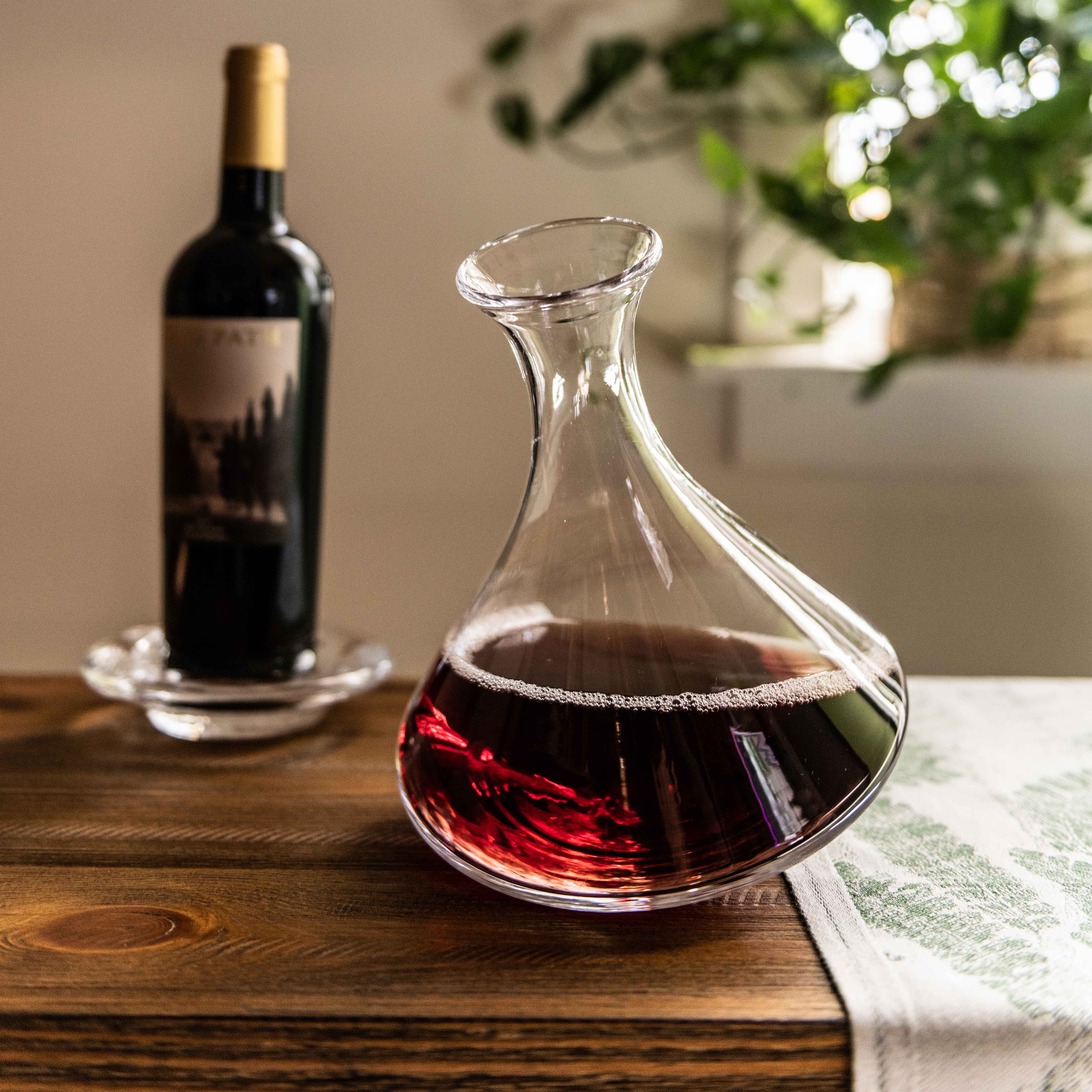 Walden Rolling Wine Decanter - Image 4